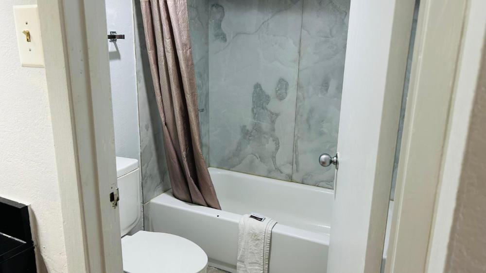 2 Full Beds Non-Smoking interior